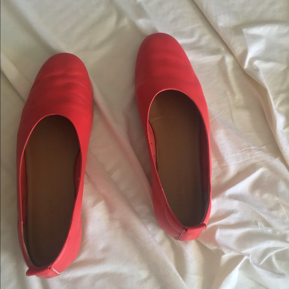 Everlane Day Glove, size 8.